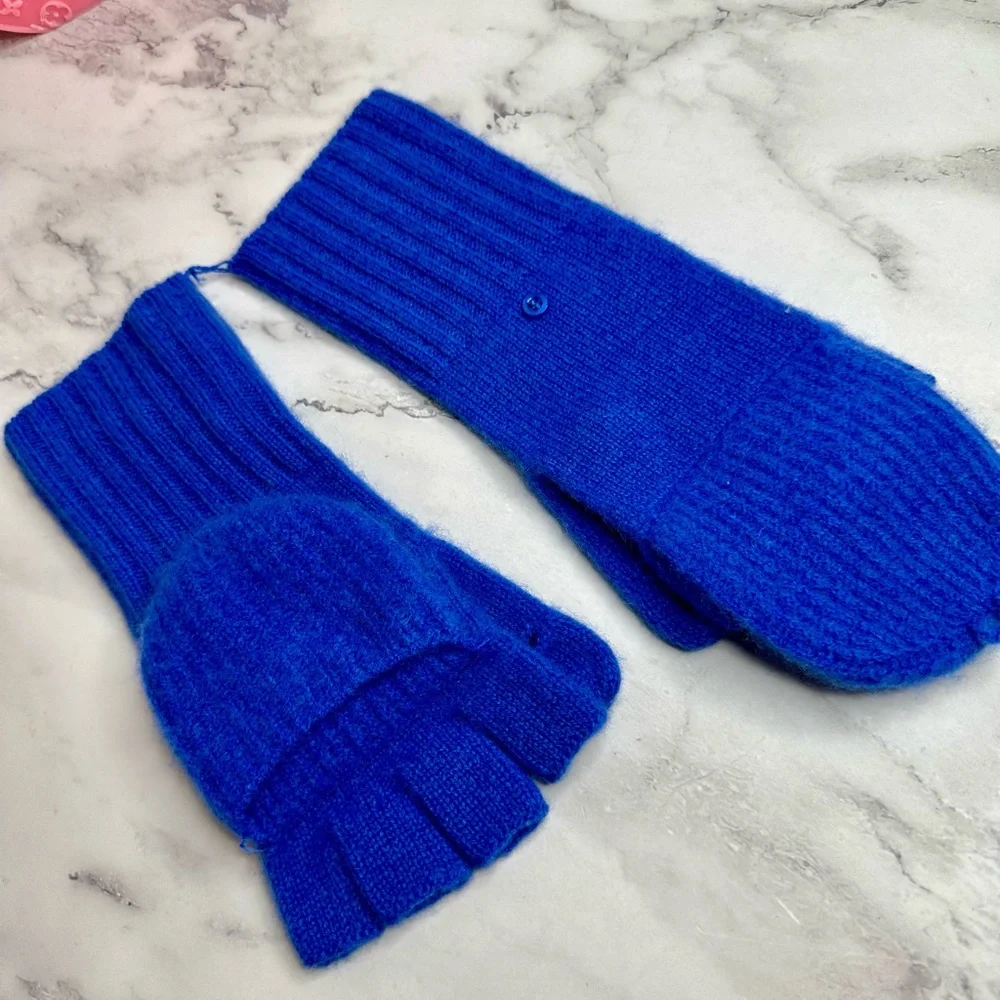 NEW! White + Warren Lazuli Blue Cashmere Ribbed Pop Top Gloves